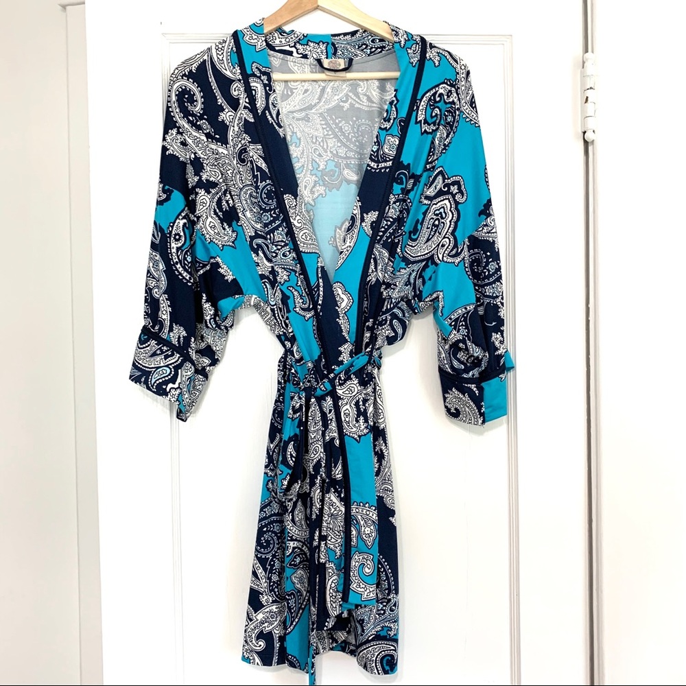 In Bloom Navy & Turquoise Paisley Cropped Robe